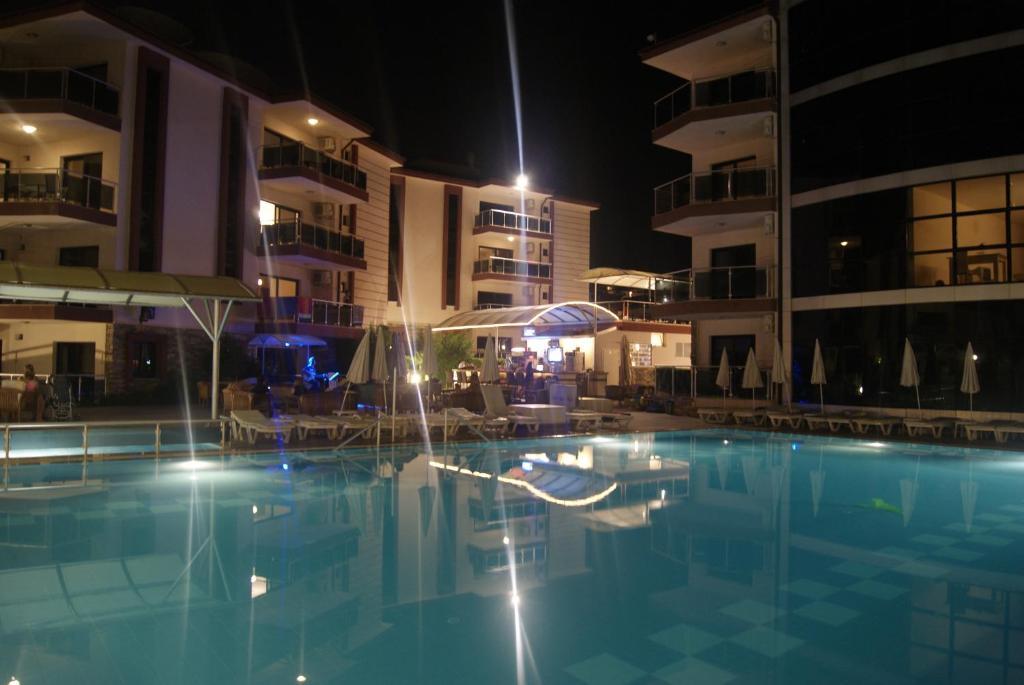 Whispering Sands Kusadasi Exterior foto
